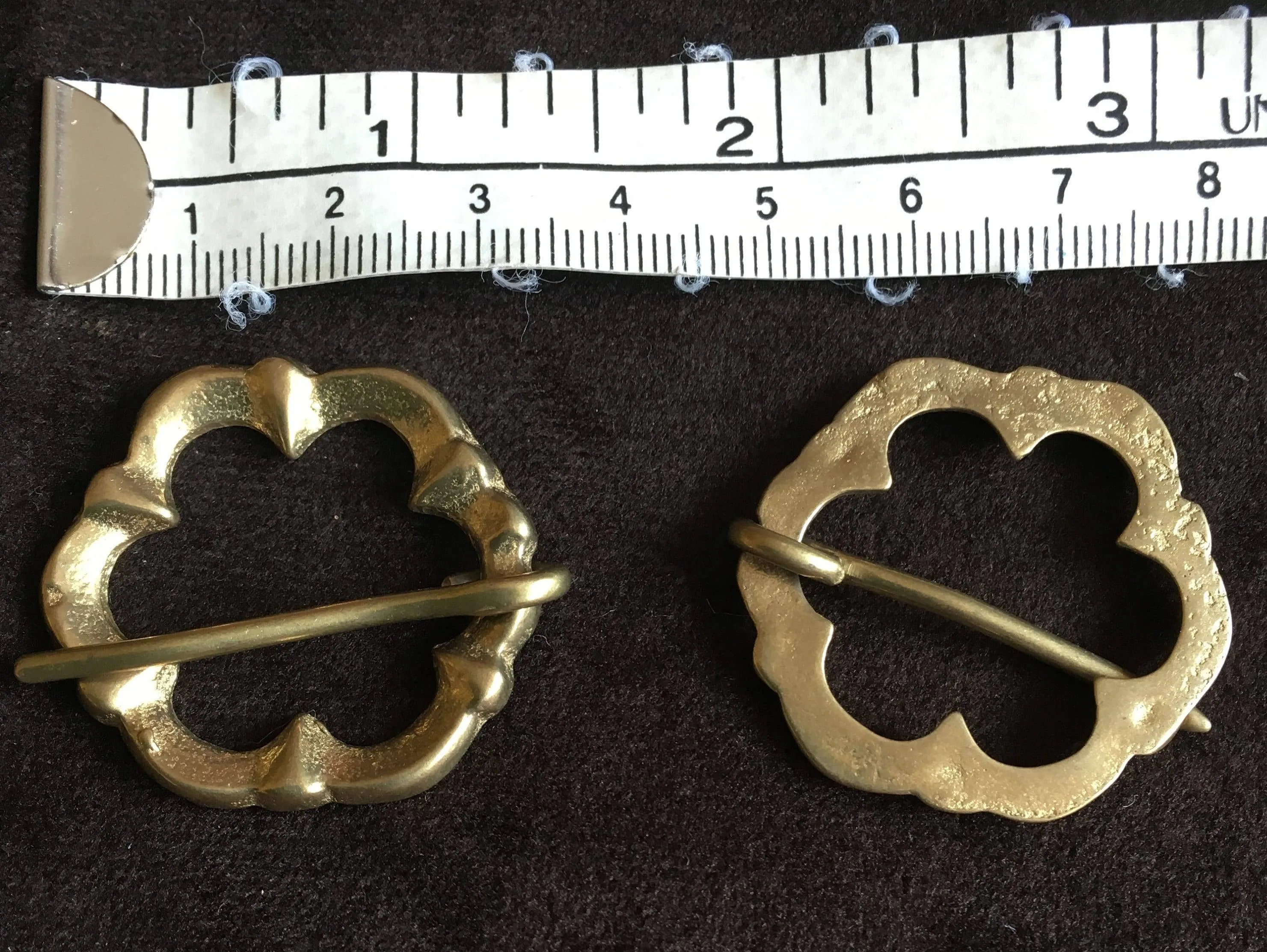 14th century Medieval Brooch - Small Sexfoil