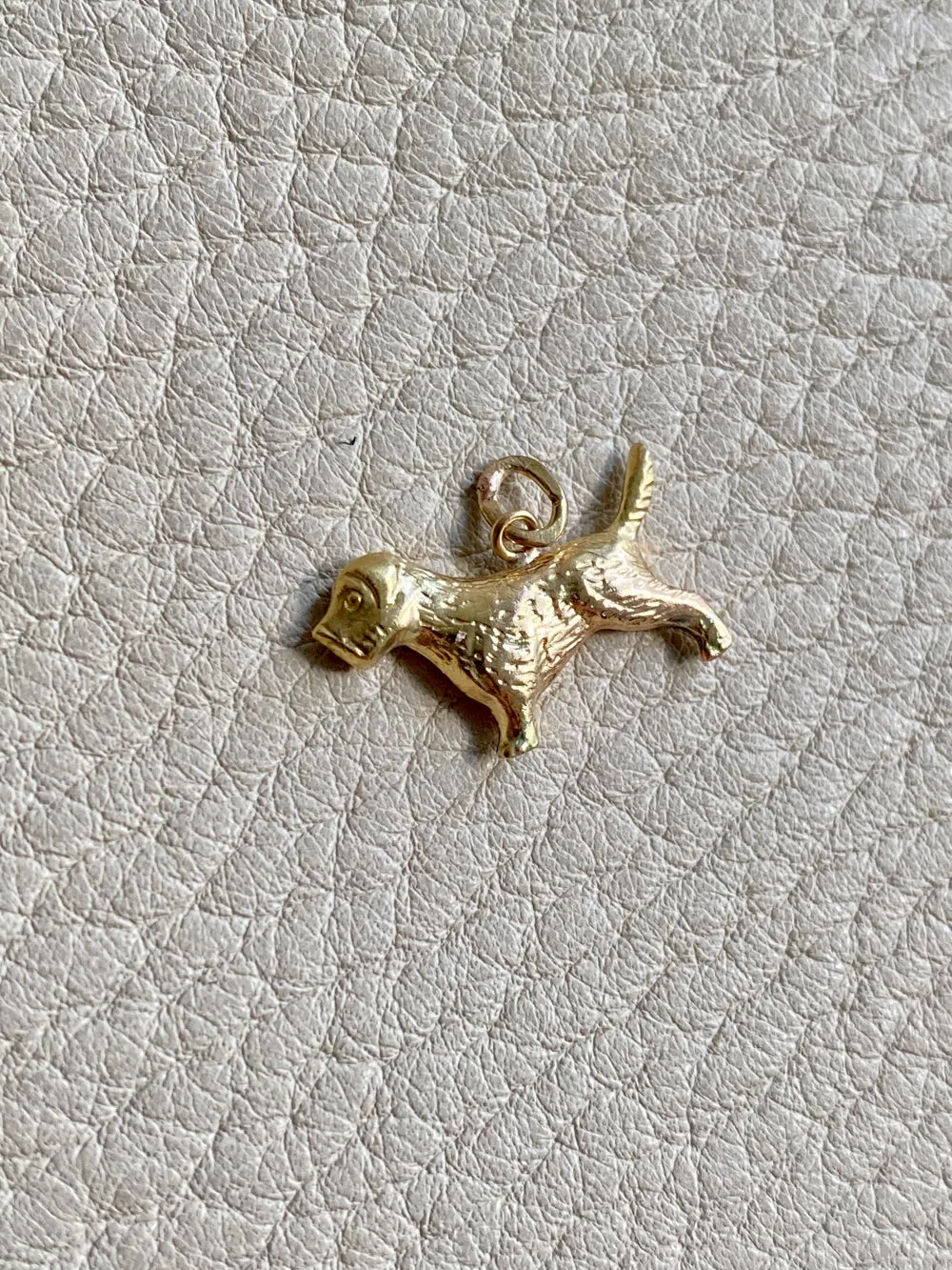 18k gold Swedish vintage charm or pendant - Terrier dog