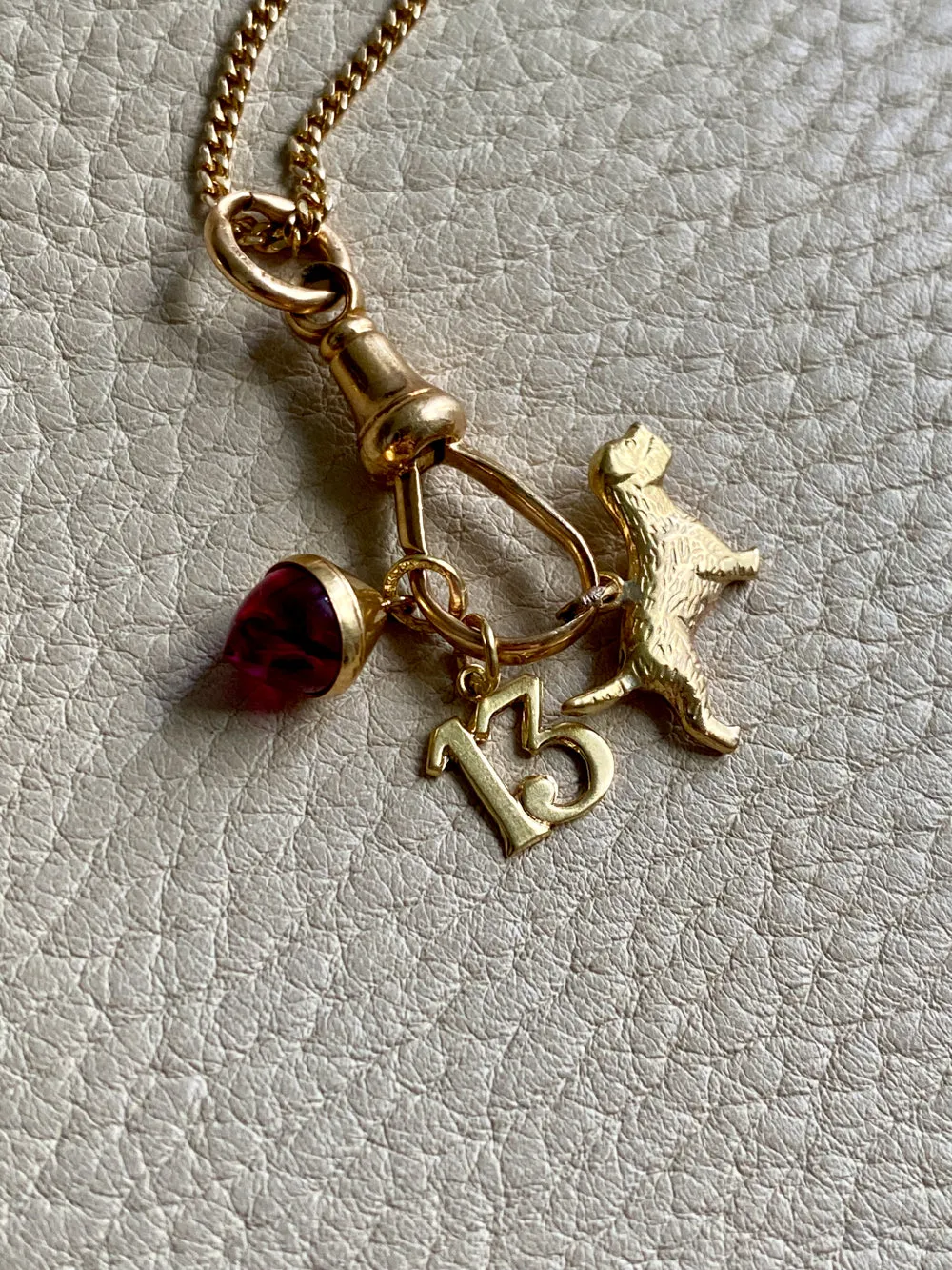 18k gold Swedish vintage charm or pendant - Terrier dog