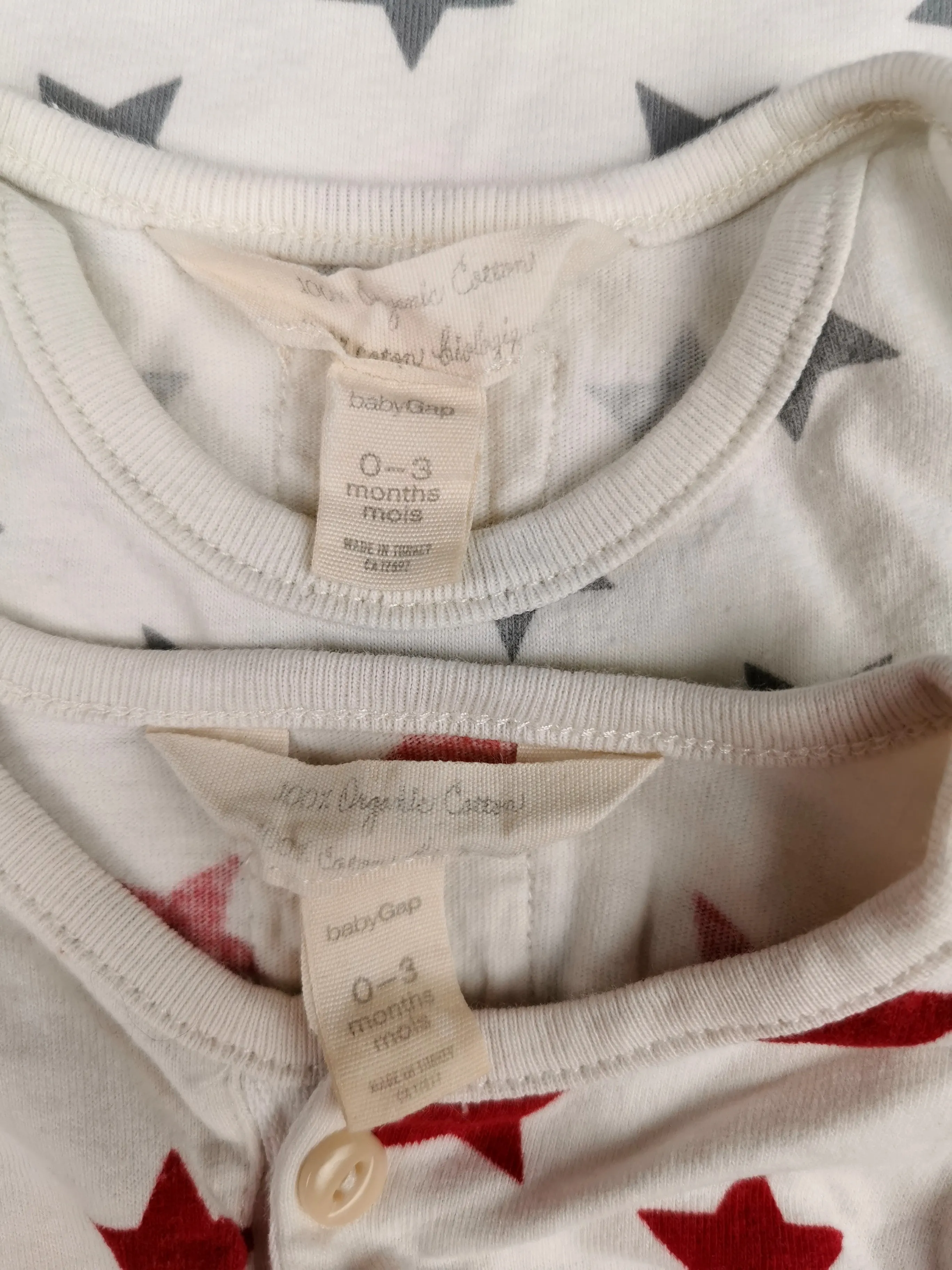 BABY BOY SIZE 0/3 MONTHS - Baby GAP, Organic Cotton Onesies, 2-Pack Soft Footed VGUC B14