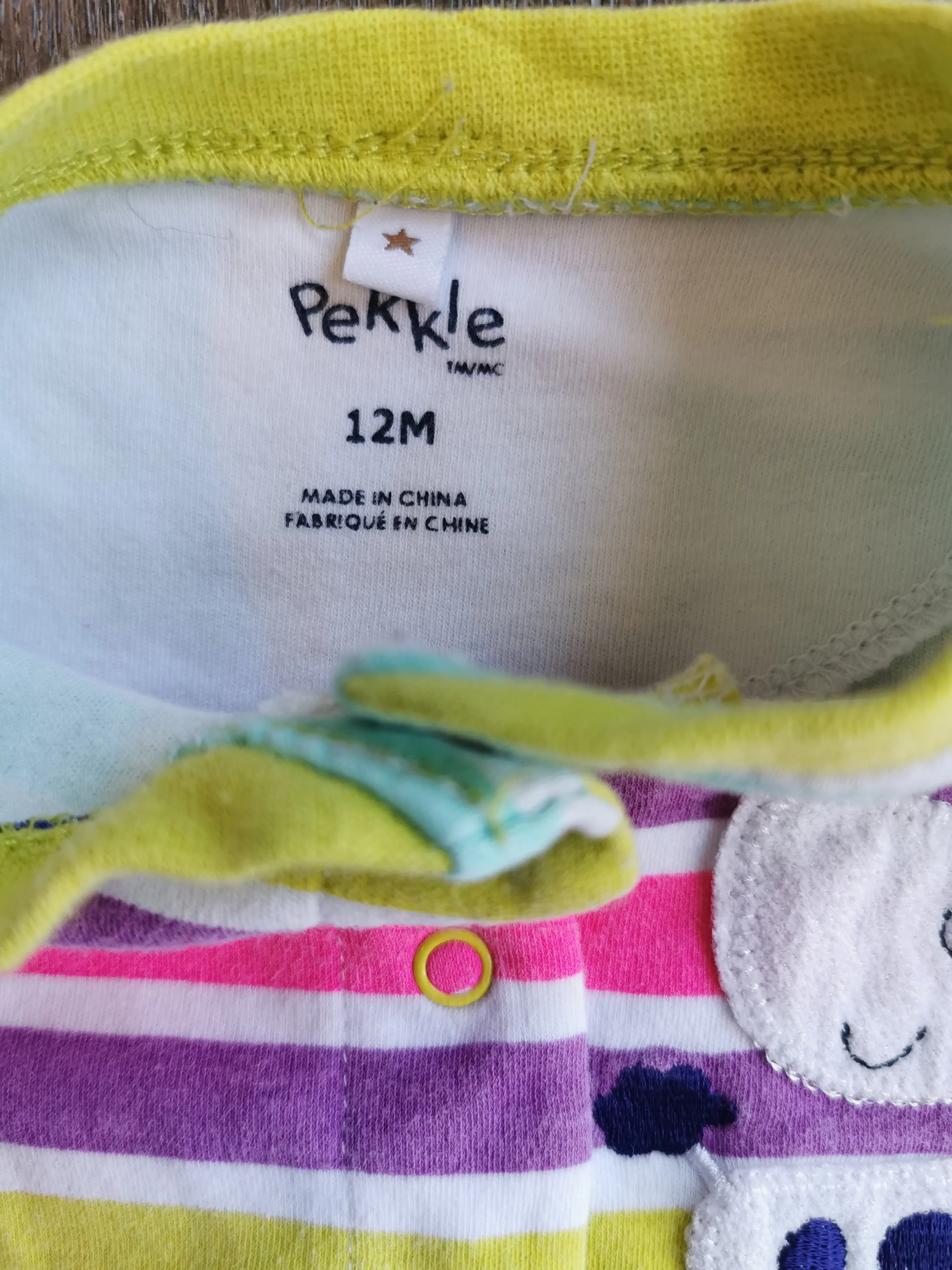 BABY GIRL SIZE 12 MONTHS - PEKKLE, Soft Graphic Sleep & Play Onesie VGUC B32
