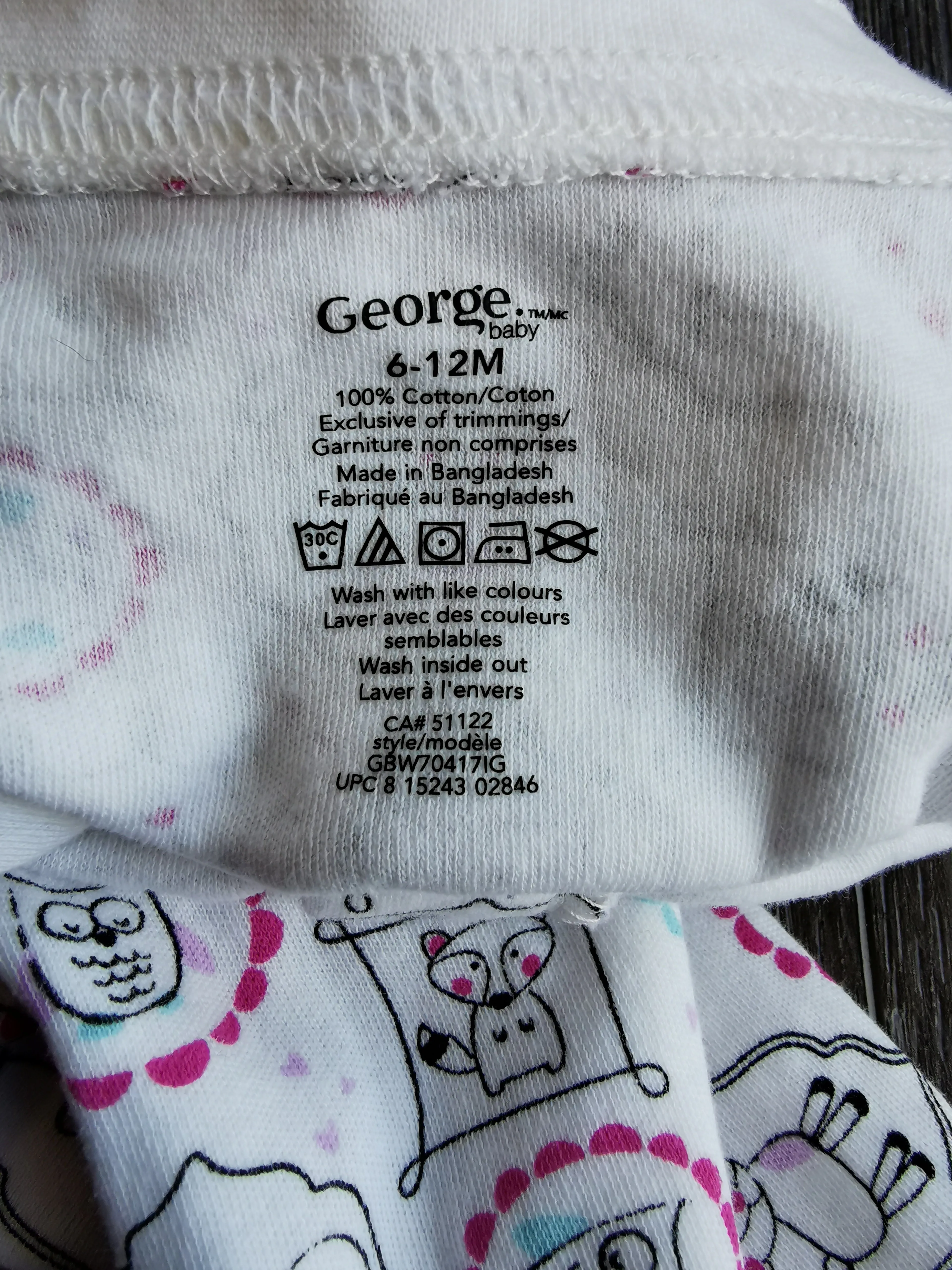 BABY GIRL SIZE 6/12 MONTHS - GEORGE, Soft Graphic Sleep & Play Onesie EUC B32