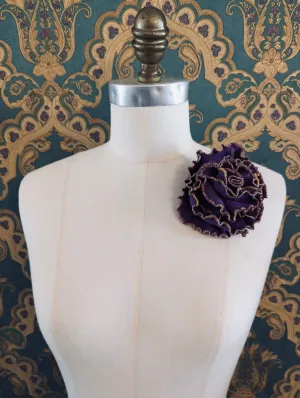 Corallo Brooch