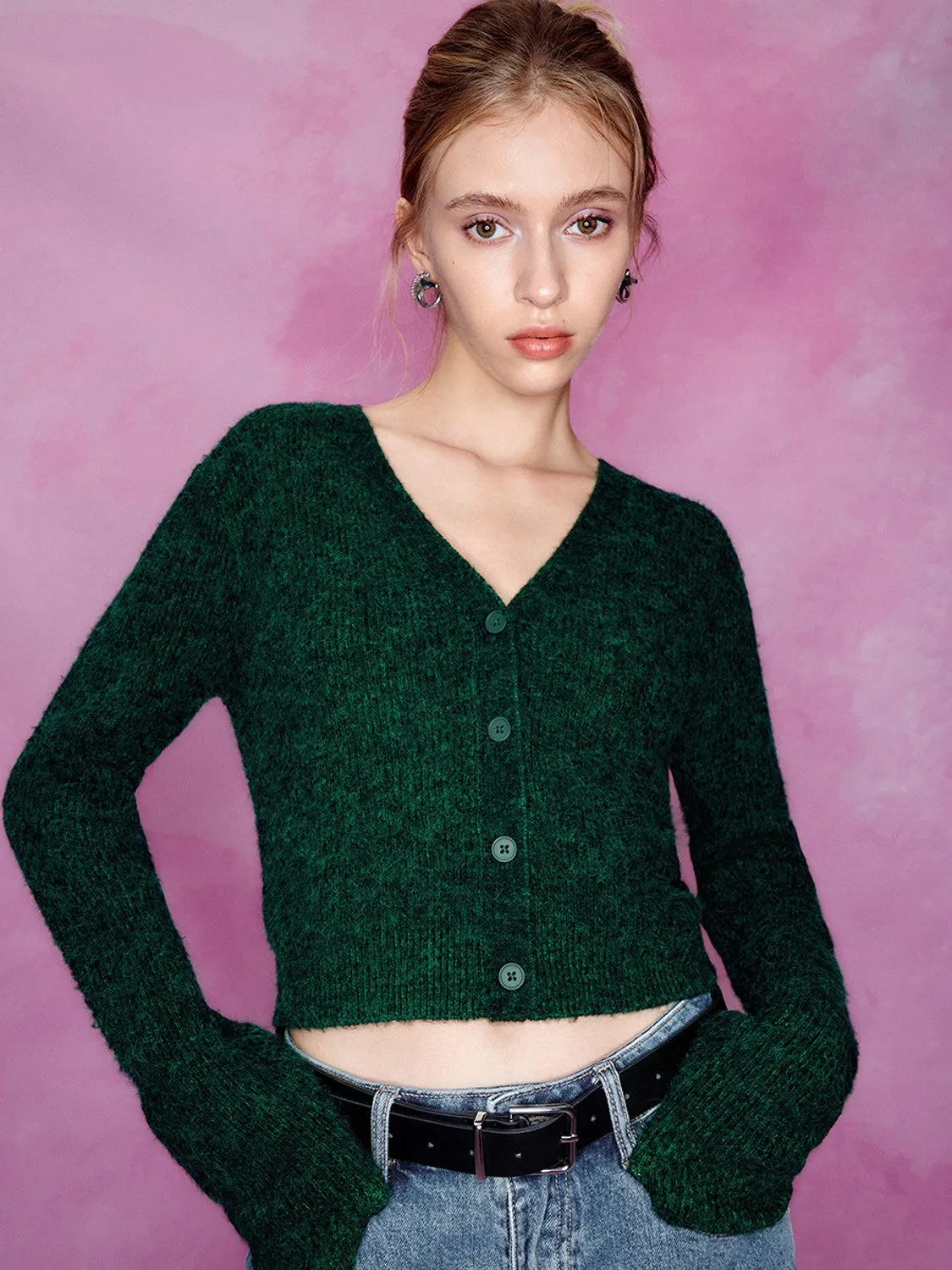 Cropped V-Neck Knitted Cardigans
