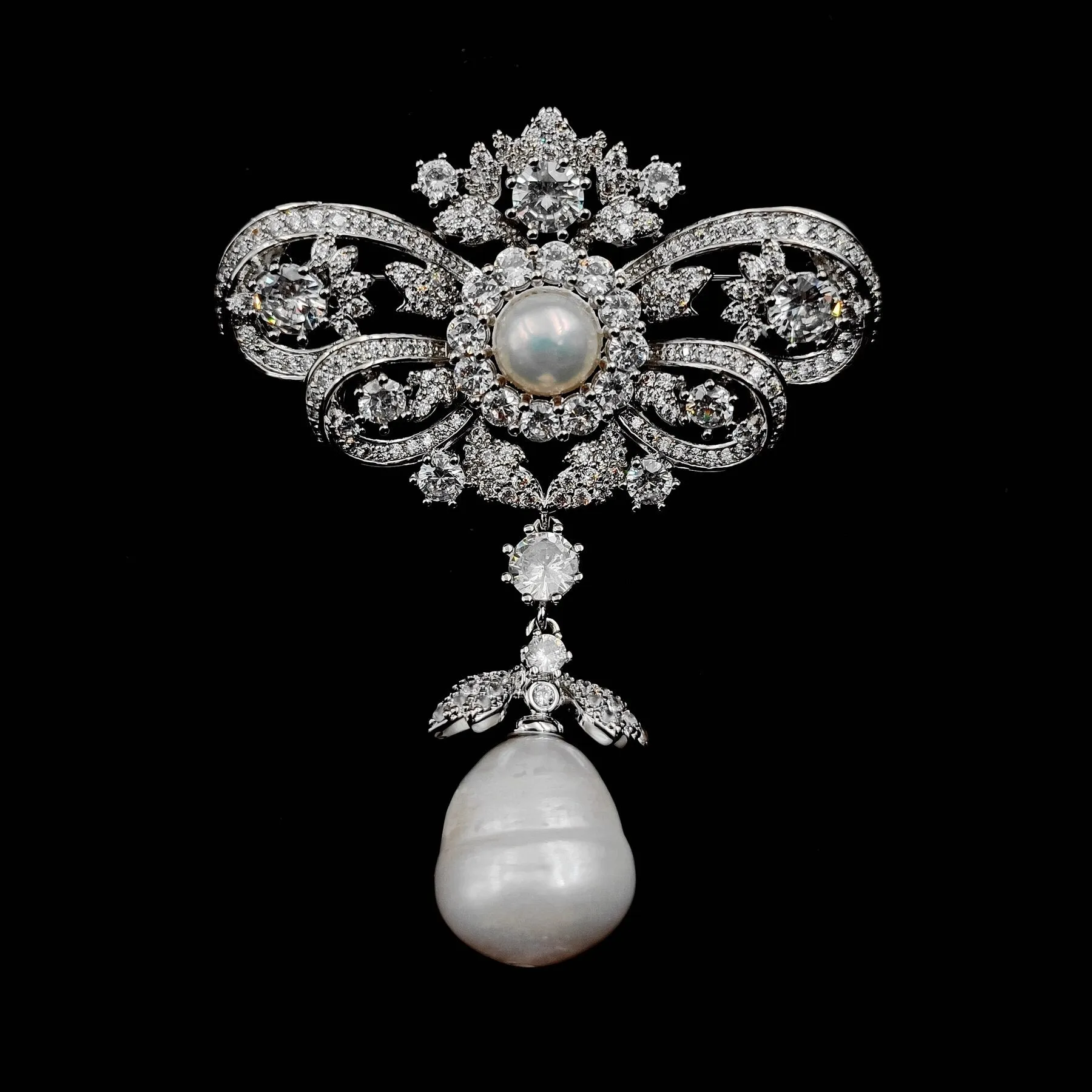 Jewelblings Queen Vintage Silver Tone Double Ribbon Bow & Imitated Baroque Pearl Drop Brooches Pins Edwardian Wedding Bridal Guest Accessory