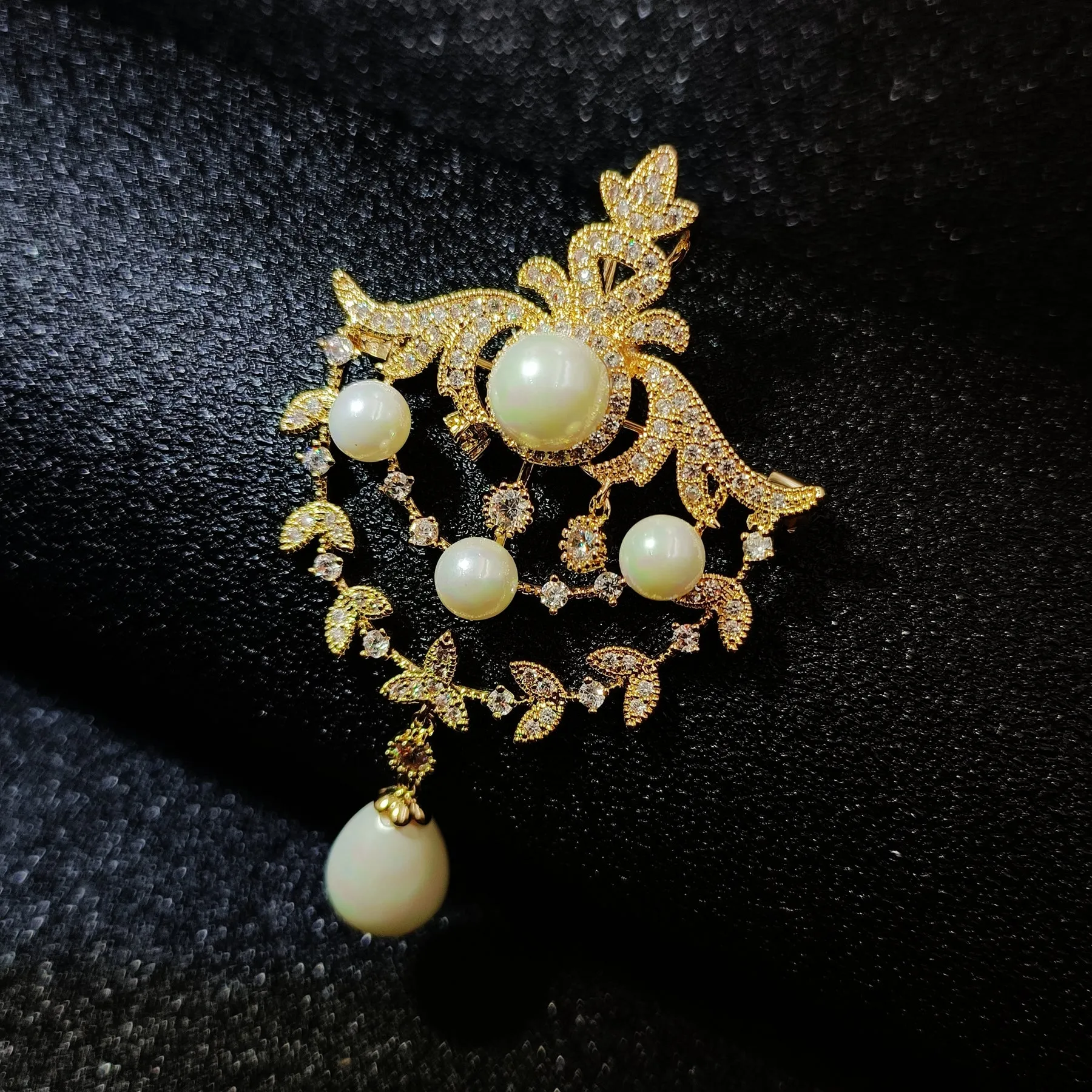 Jewelblings Royal Vintage Gold Tone Two Loop Foiled Mother of Pearl Drop Broaches Pins Wedding Evening Party Occasion Event Party Accessory