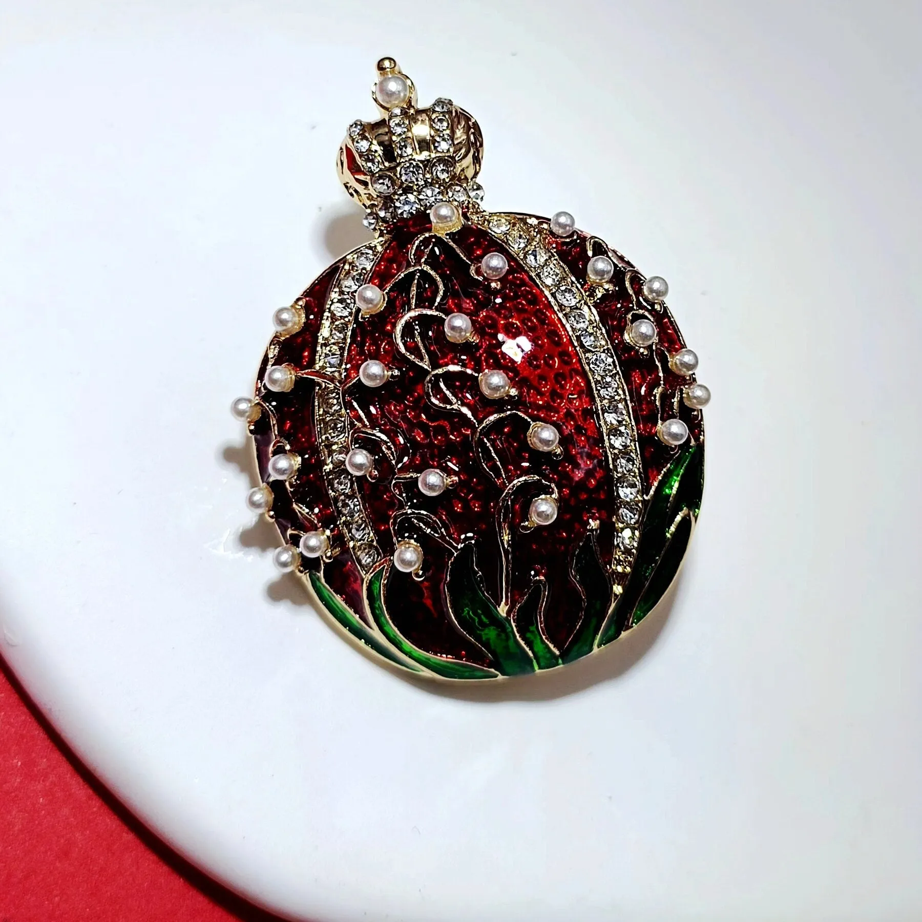 Jewelblings Vintage Crown Top Pearl Red Green Enamel Easter Egg Brooches Pins Metropolitan Church Festival Jewelry