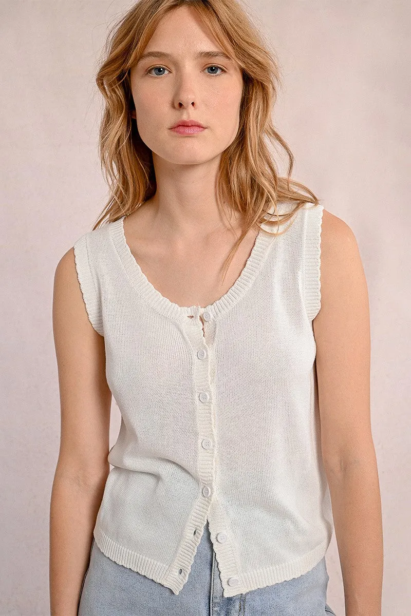 KNITTED VEST