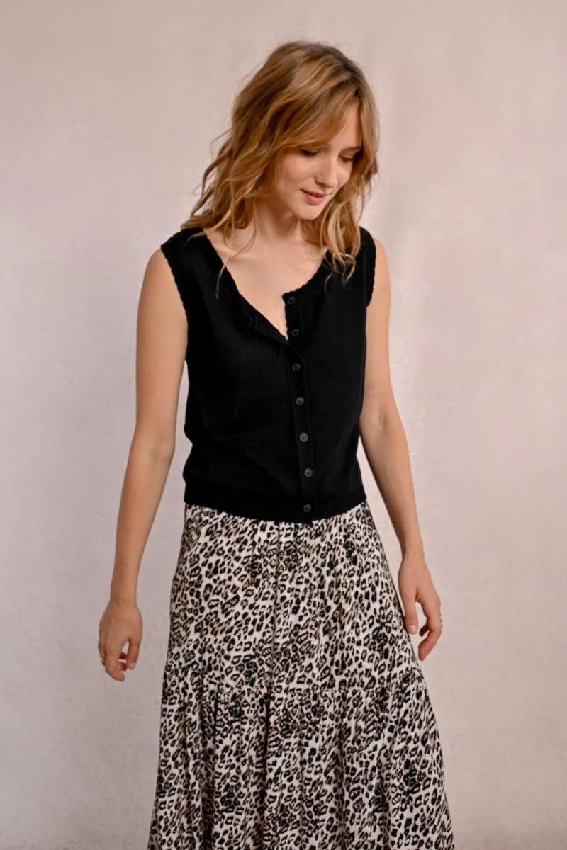 KNITTED VEST