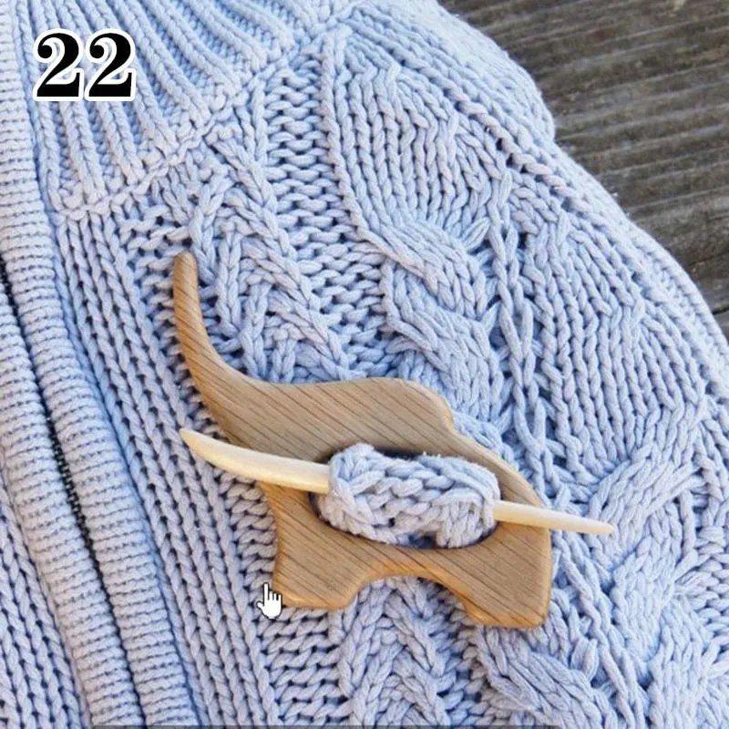 lusailstore - wooden animal brooches