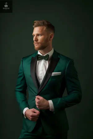 Men's Stylish Green Tuxedo Suit – Bespoke Wedding Attire with Green & Black Accents