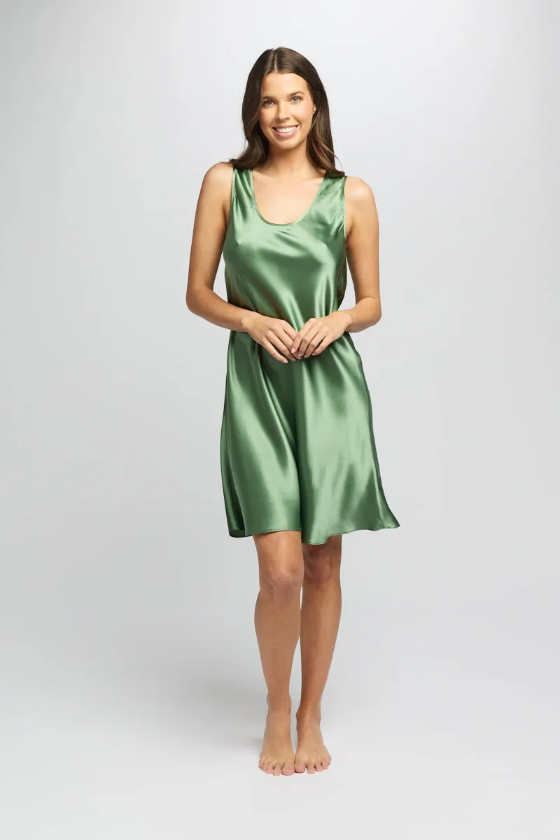 Mono Silk Short Nite - Basil