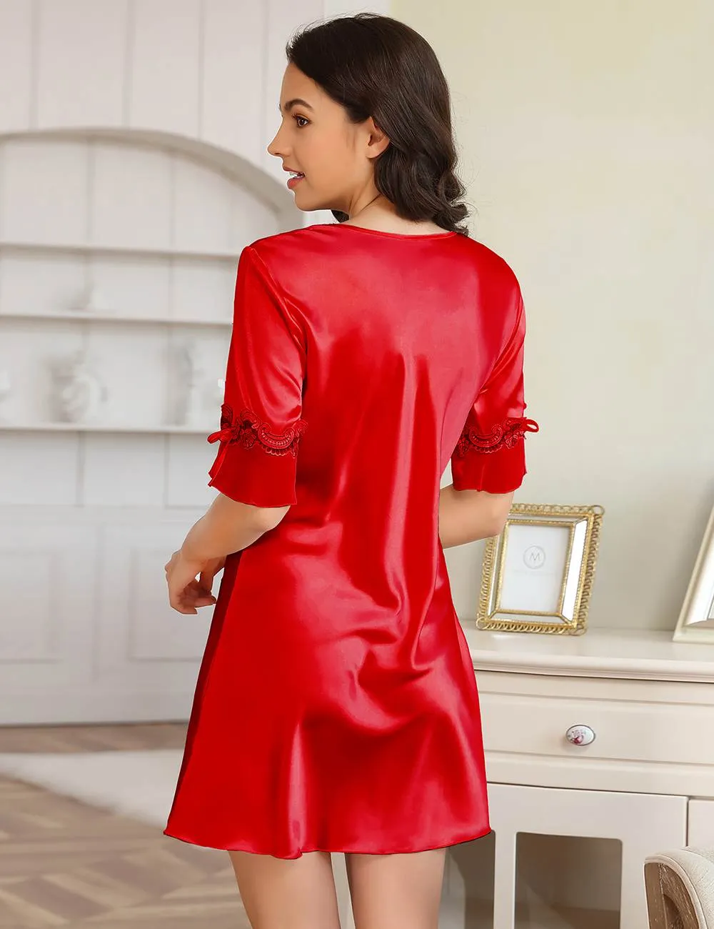 New Fashionable Silk Embroidery Casual Nightdress
