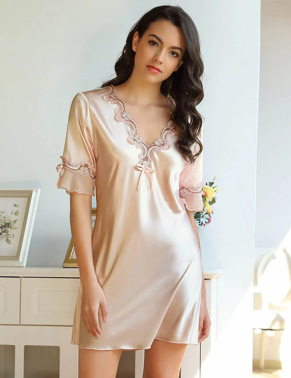 New Fashionable Silk Embroidery Casual Nightdress