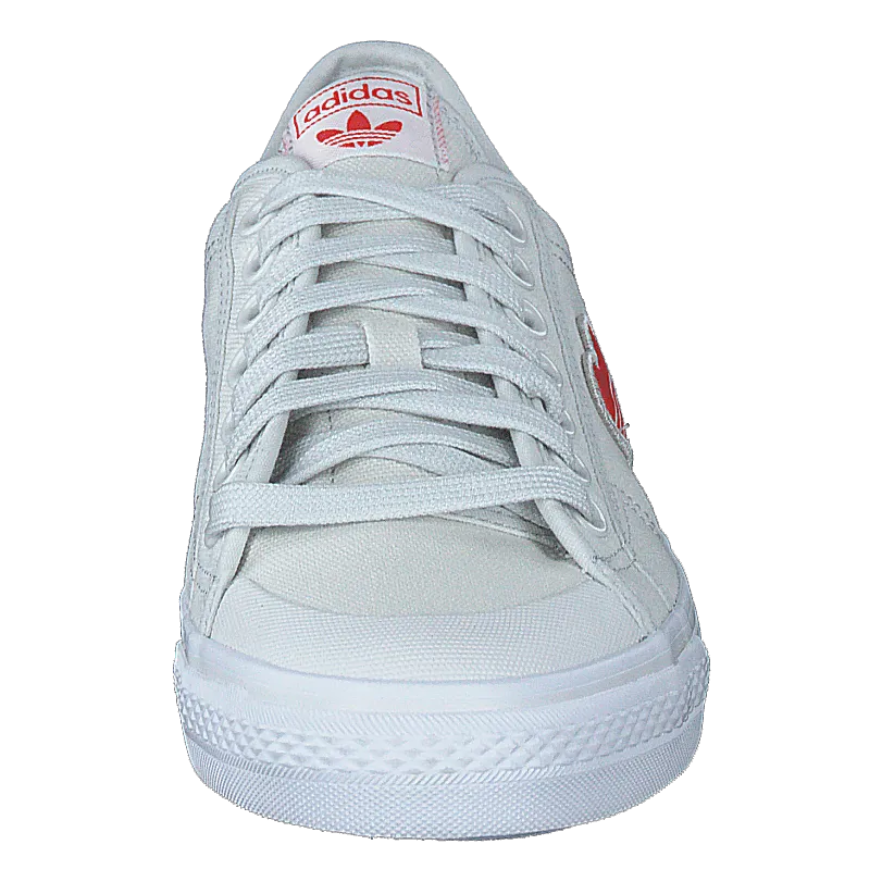Nizza  Trefoil W Crystal White / Red / Cloud White
