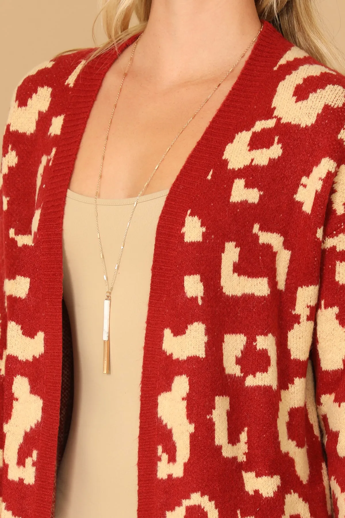 PLUS SIZE KNITTED FRONT POCKET PRINTED OPEN CARDIGAN