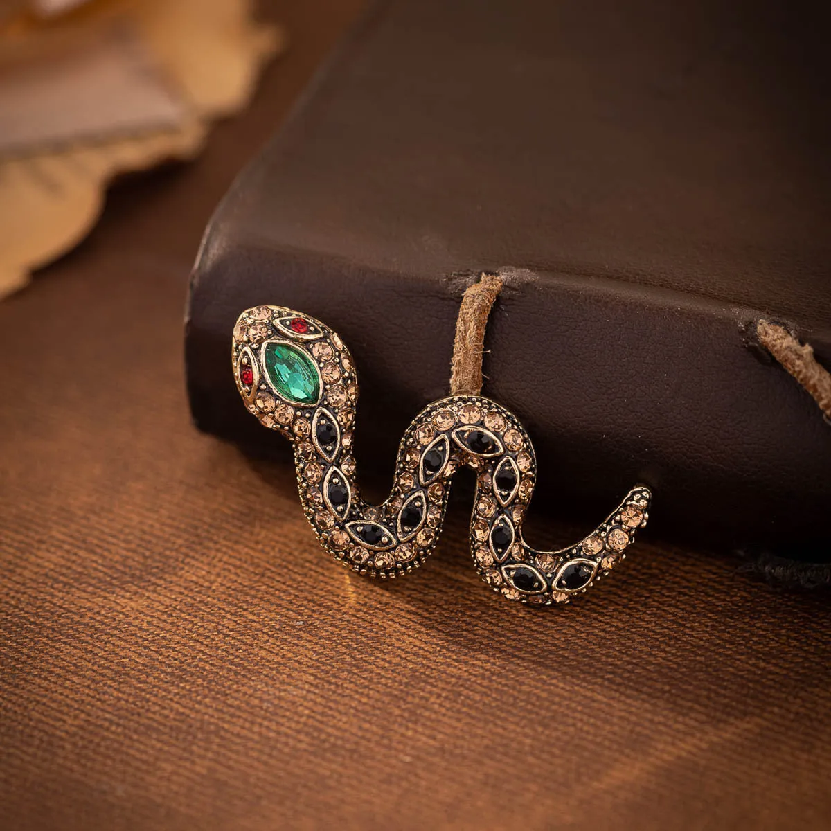 Retro Rhinestone Little Snake Brooch Animal Pin 2 Pack