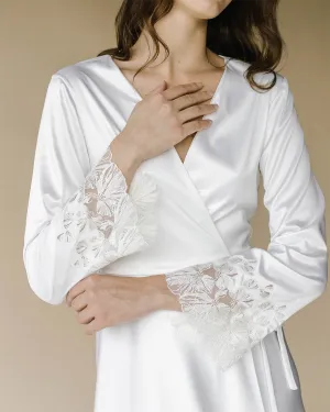 Robe Geneva Silk