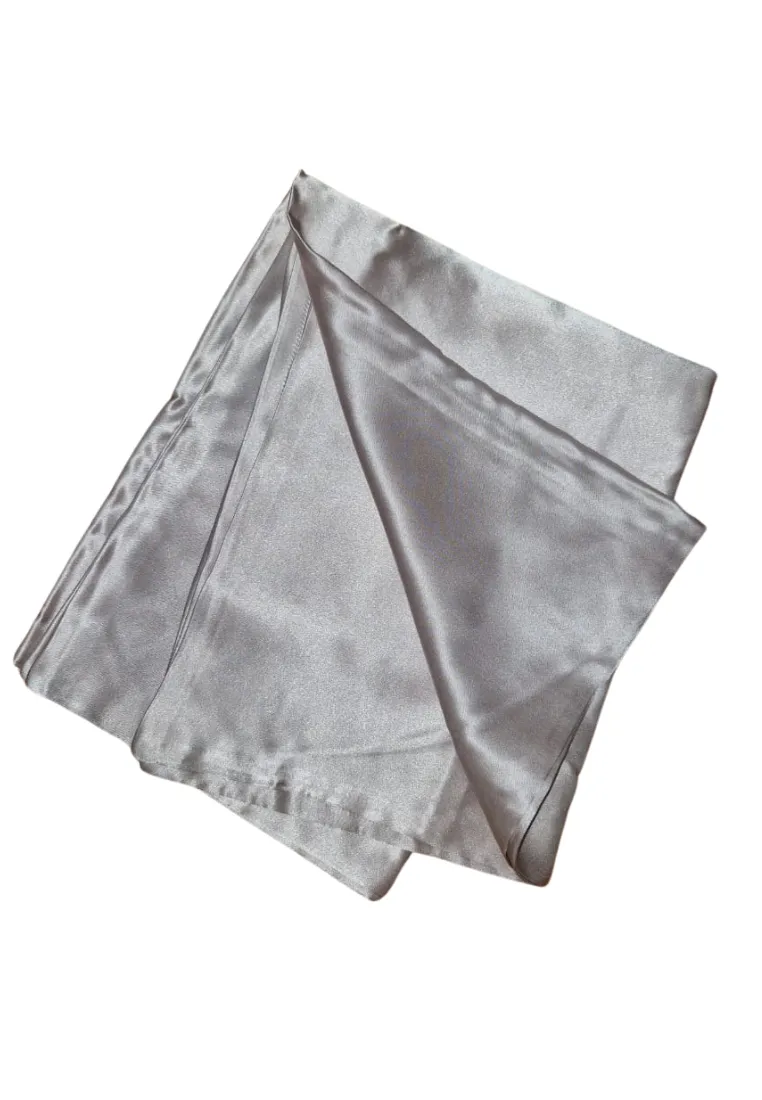 Silk Pillowcase by Beautyvault
