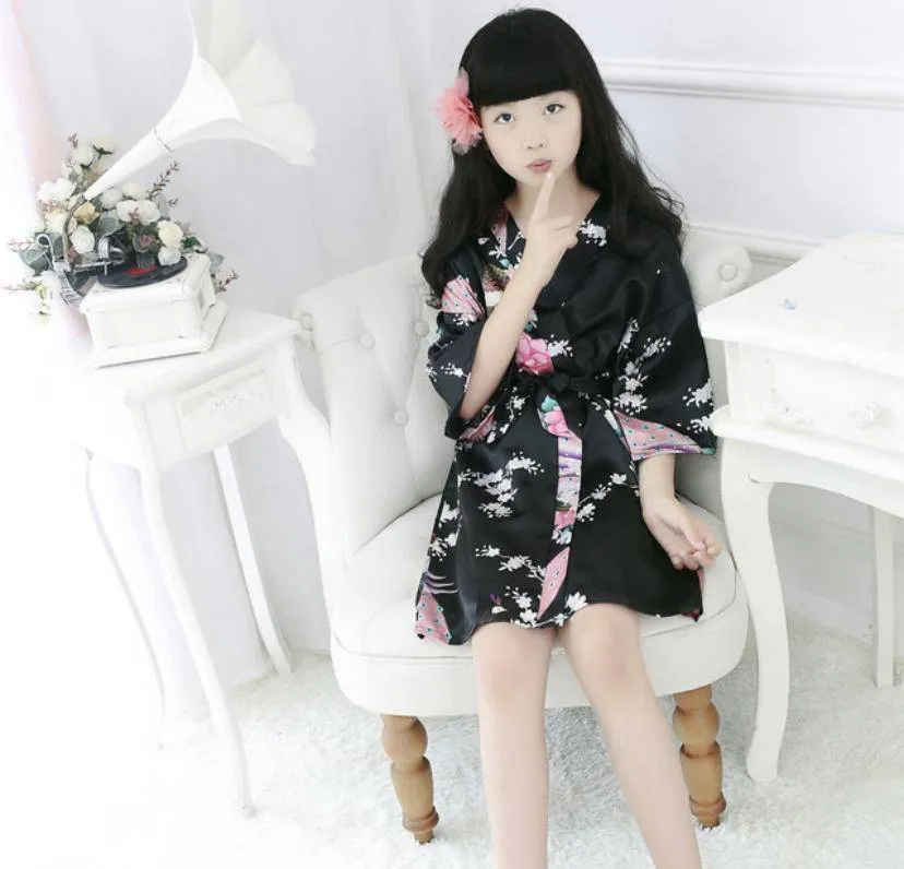 Traditional Japanese Silk Peacock Kimono Pajamas Sleepwear