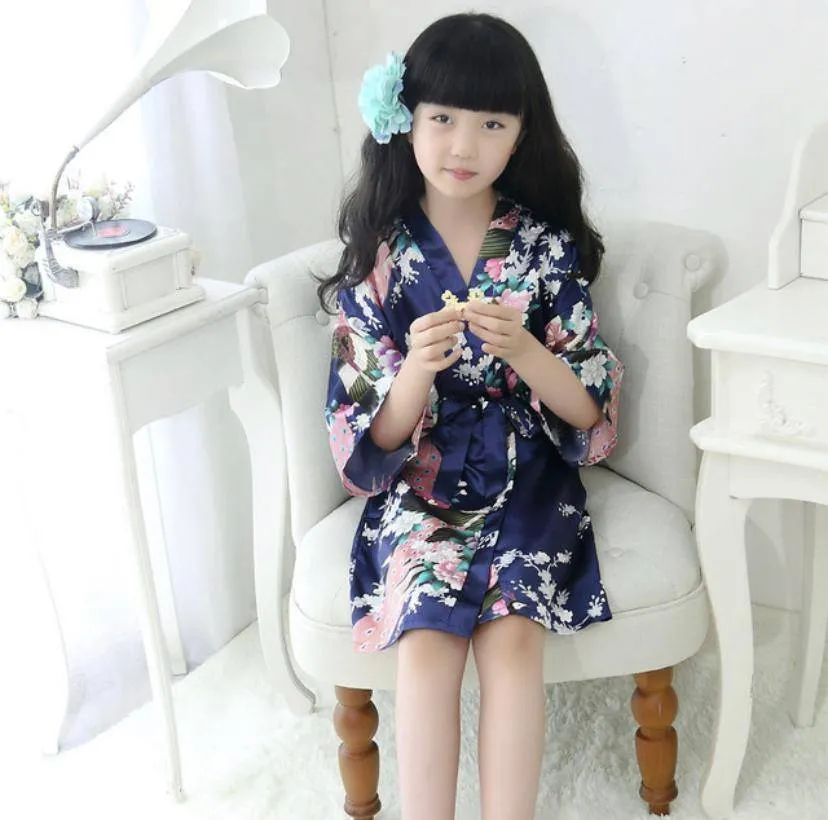 Traditional Japanese Silk Peacock Kimono Pajamas Sleepwear