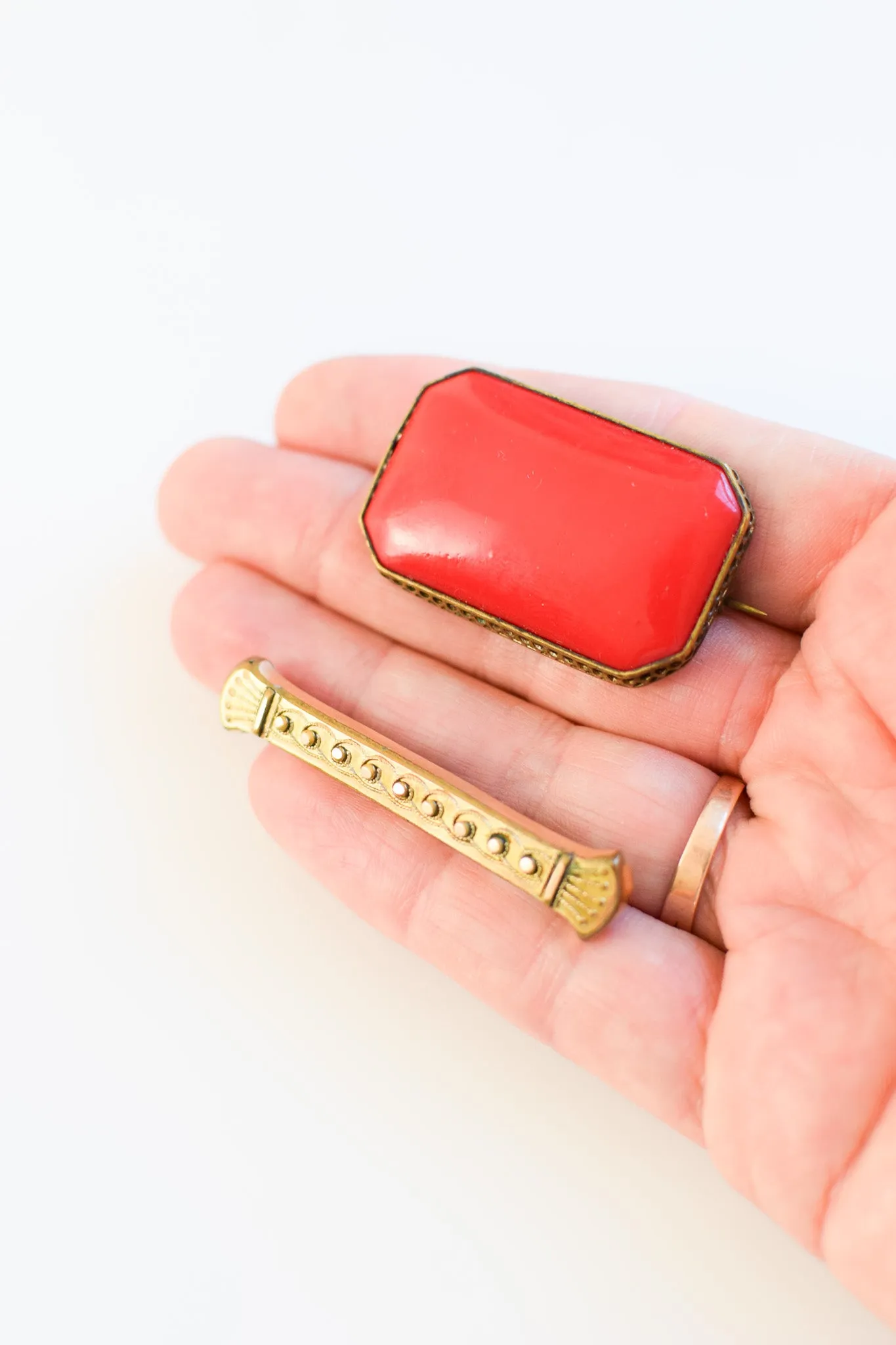 Two Antique Brooches | Victorian Bar Pin and Art Deco Czech Glass