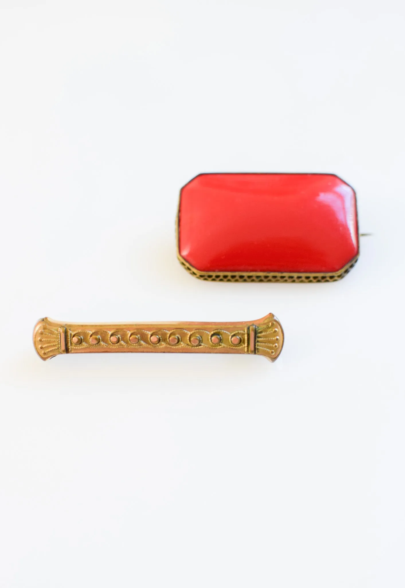 Two Antique Brooches | Victorian Bar Pin and Art Deco Czech Glass