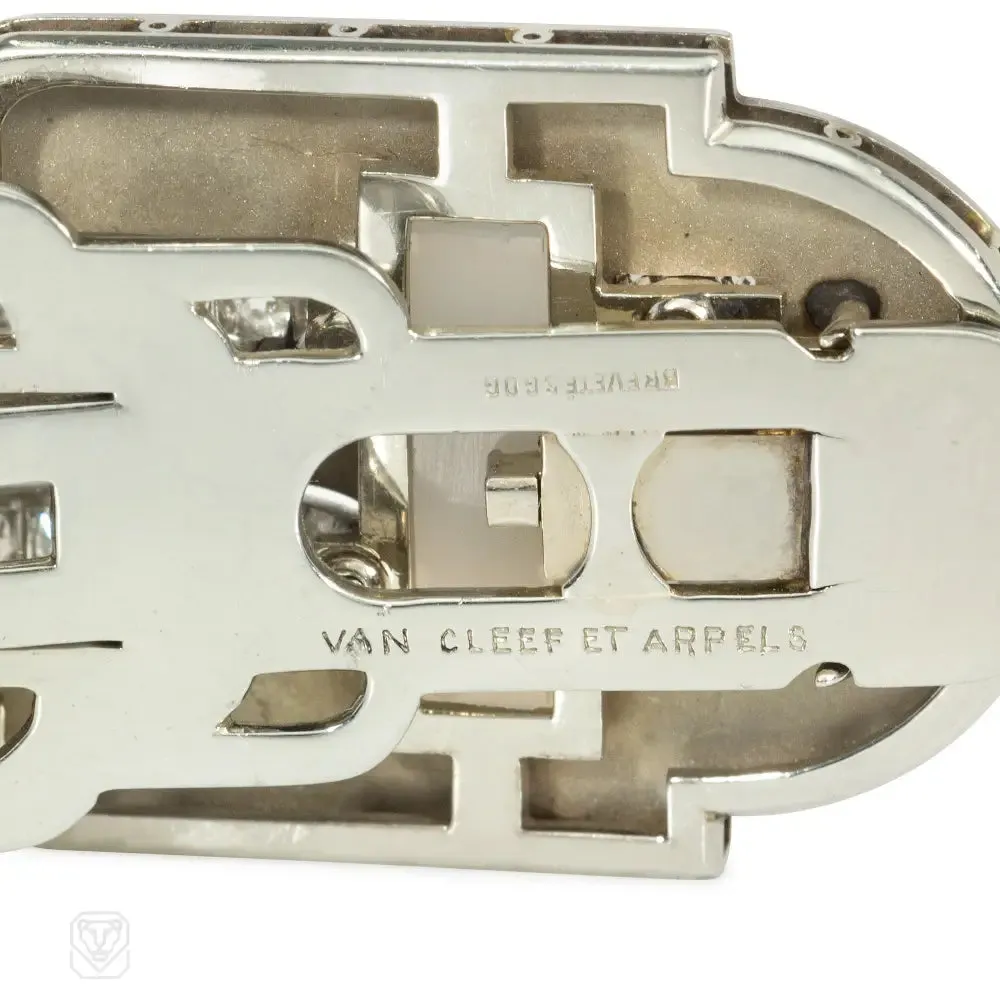 Van Cleef & Arpels, Paris Art Deco diamond clip brooch