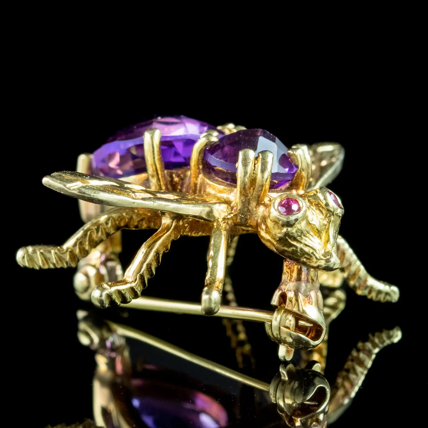 Vintage Amethyst Bee Brooch Ruby Eyes 18ct Gold