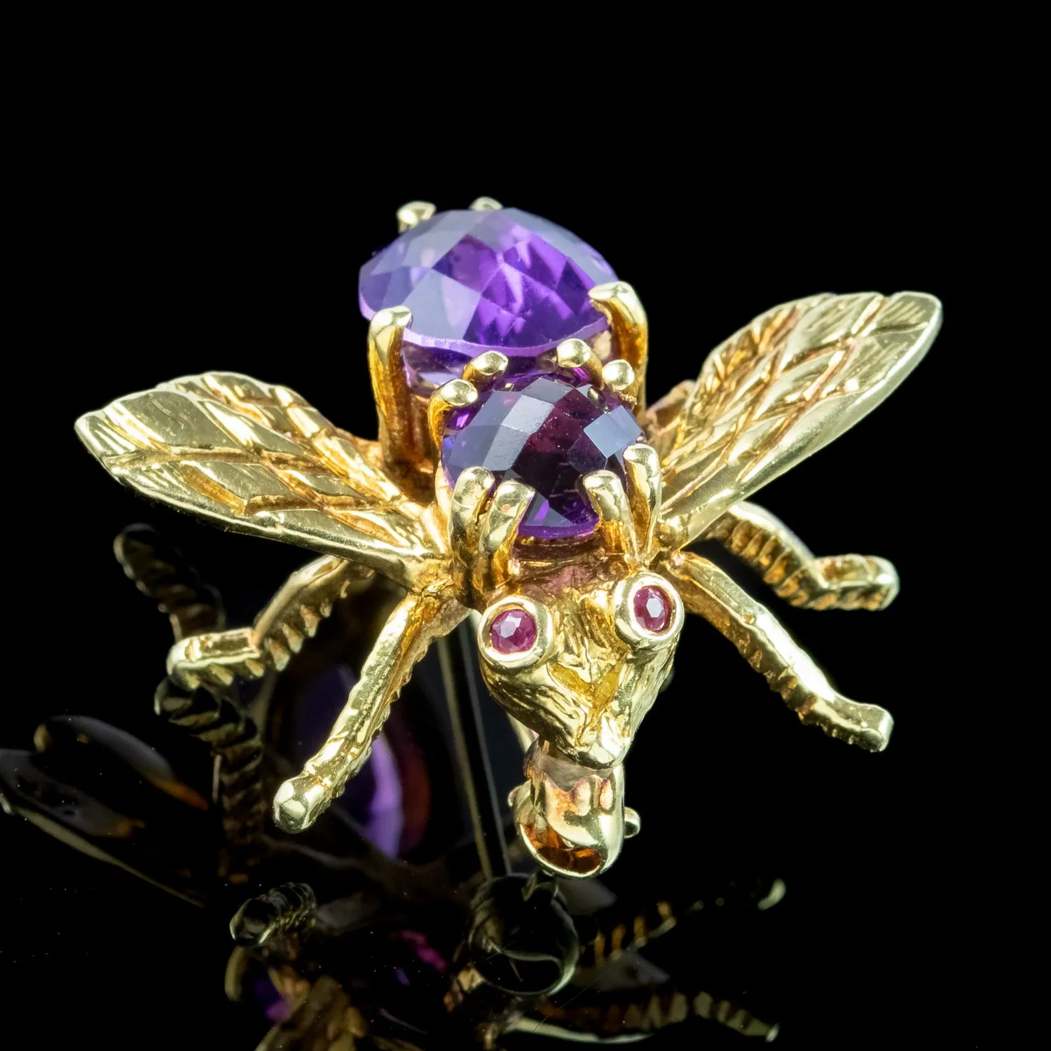 Vintage Amethyst Bee Brooch Ruby Eyes 18ct Gold