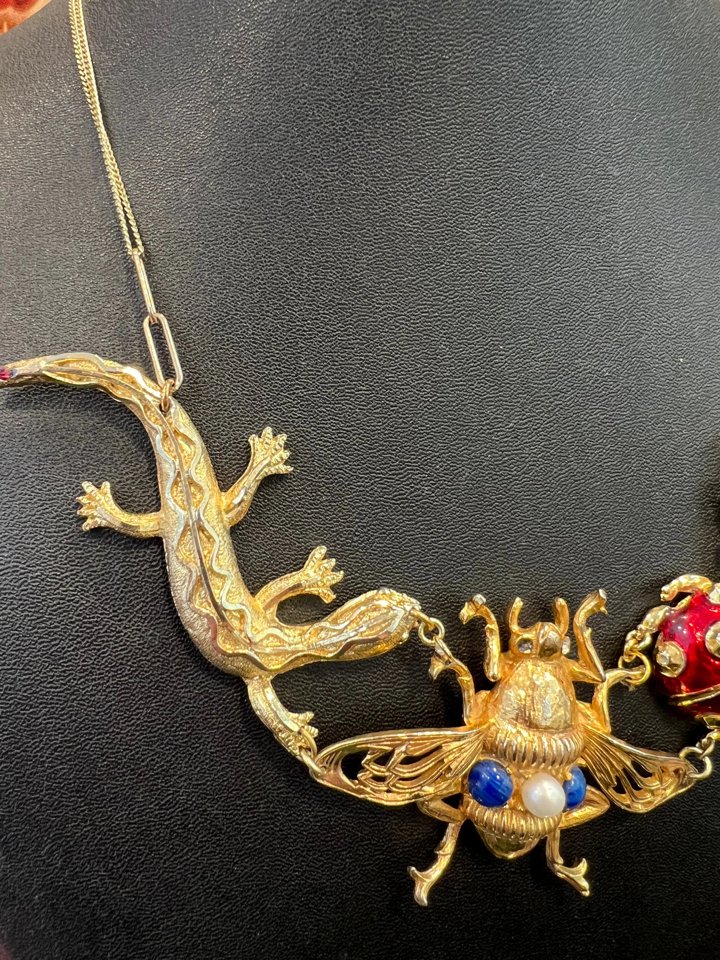 VINTAGE ANIMAL CHAINS